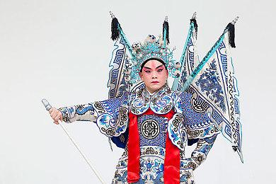 《X4：基石》新资料片“时间线”与7.00更新2024年推出